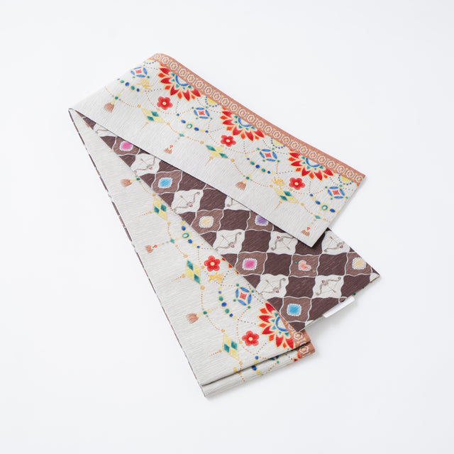 【召しませ花】・半幅帯《エンジェルハート-オリエンタルモザイク》ベージュ×ショコラ