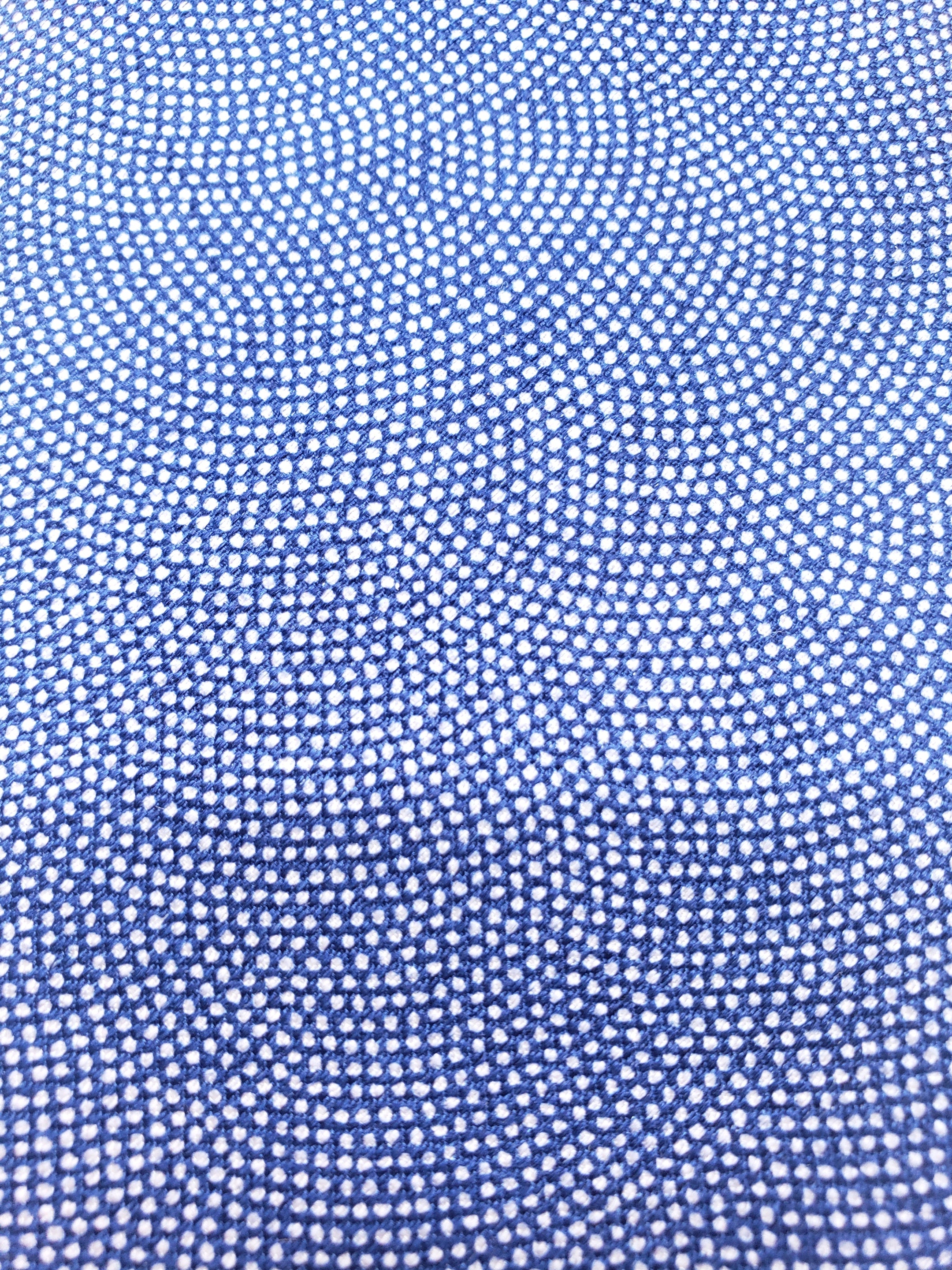 江戸小紋ネクタイ 手染め 廣瀬雄一謹製 極鮫 青 – きもの永見公式通販