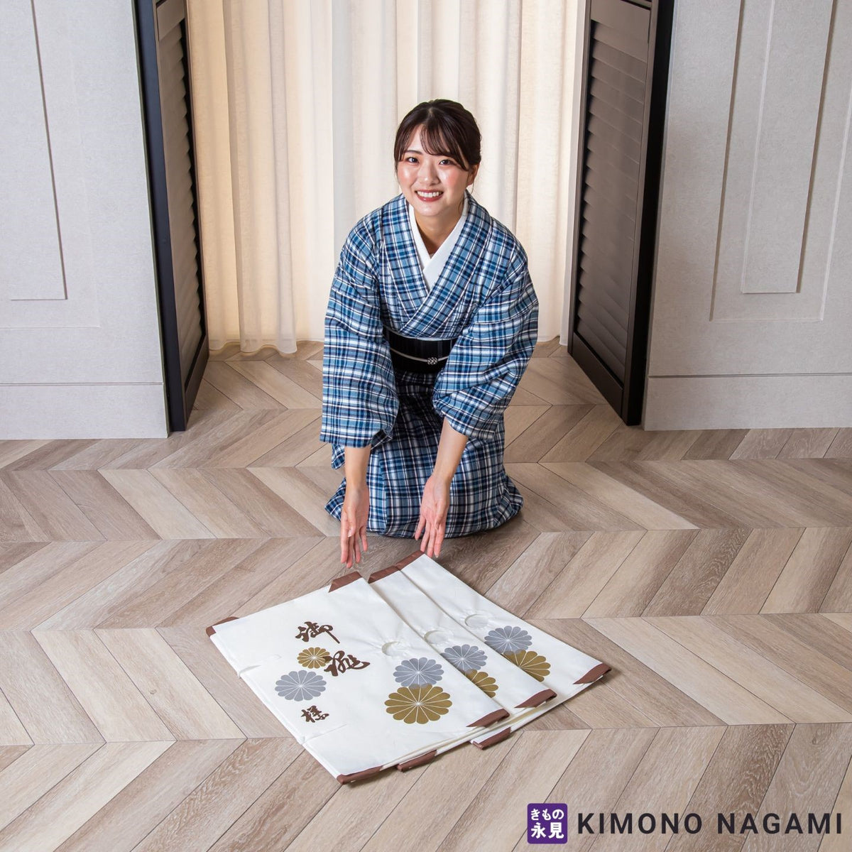 たとう紙セット　中紙あり/なし　3枚入　菊柄　83㎝　55㎝