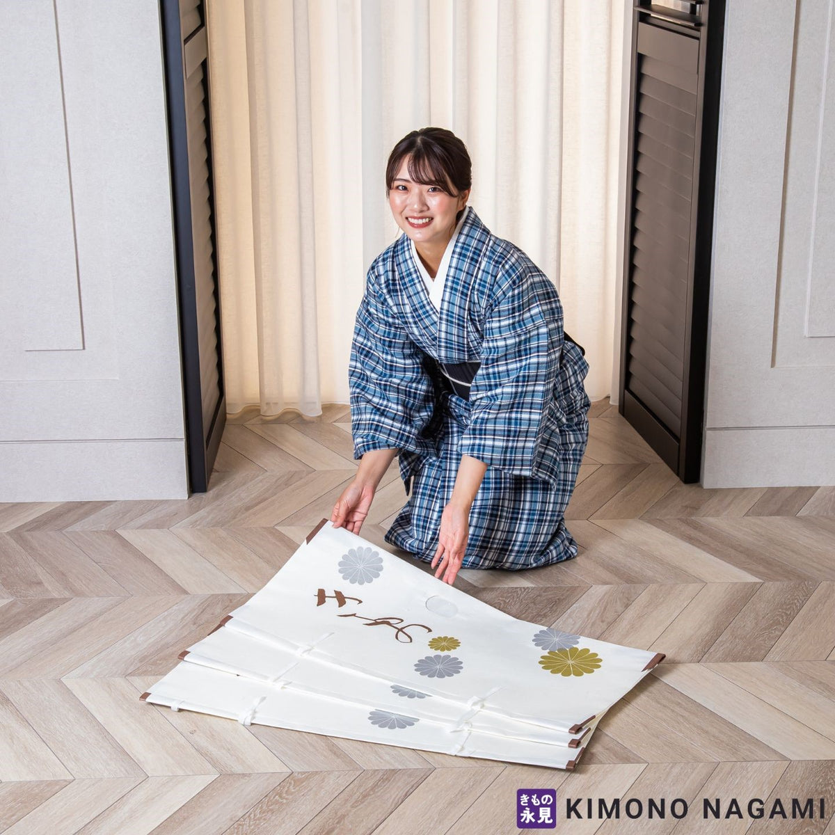 たとう紙セット　中紙あり/なし　3枚入　菊柄　83㎝　55㎝